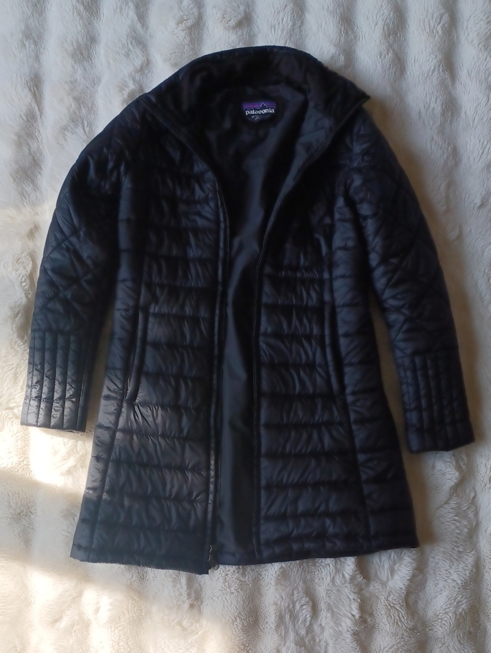 Patagonia- Women's Radalie Parka In Black